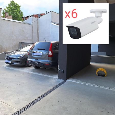 Lux Apartment 13 Center, Free Parking Ni Kültér fotó