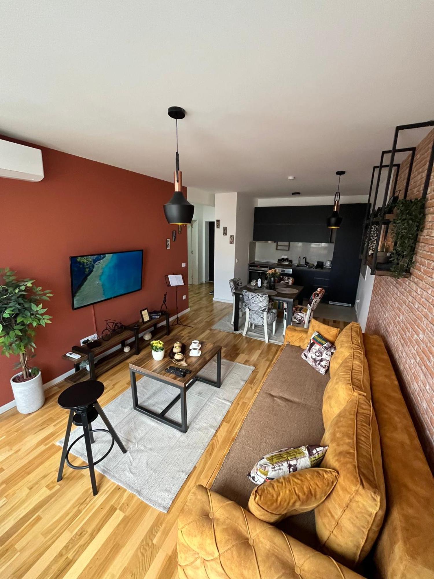 Lux Apartment 13 Center, Free Parking Ni Kültér fotó